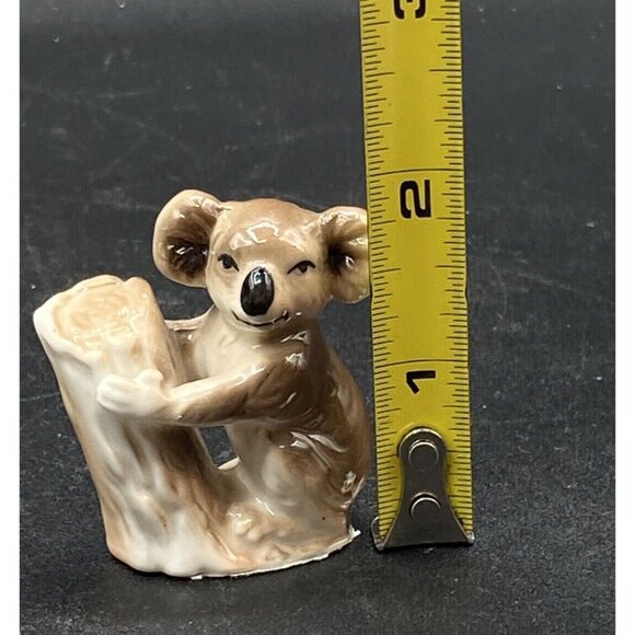 Miniature Koala Bear Figurine Ceramic 2” On Tree Branch Vintage Japan - Picture 6 of 6
